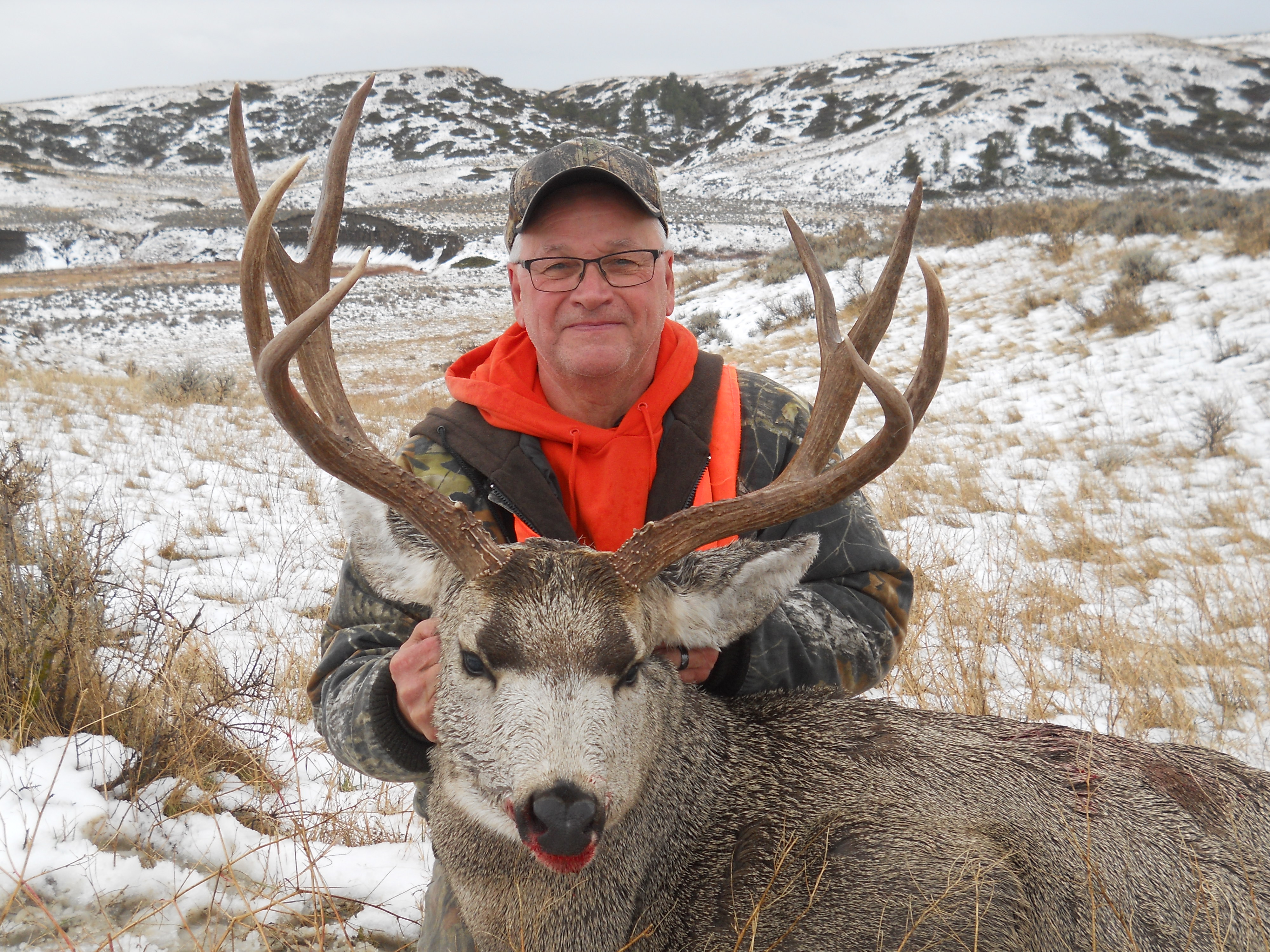 Trophy Deer & Elk Hunting in Montana Armells Creek Outfitters